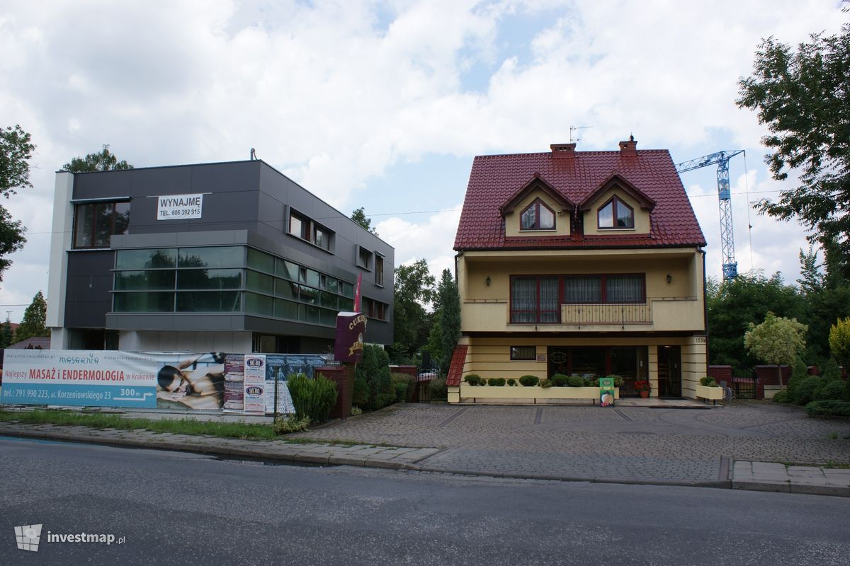 Zdjęcie [Kraków] Budynek Biurowo - Usługowo - Mieszkalny, KRAKÓW, Wola Justowska, ul. Królowej Jadwigi/Józefa Korzeniowskiego fot. Damian Daraż 