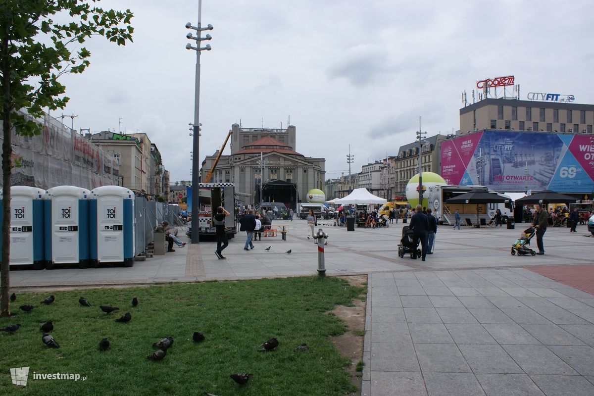 Zdjęcie [Katowice] Remont Teatru Wyspiańskiego, ul. Teatralna 2 fot. Damian Daraż 