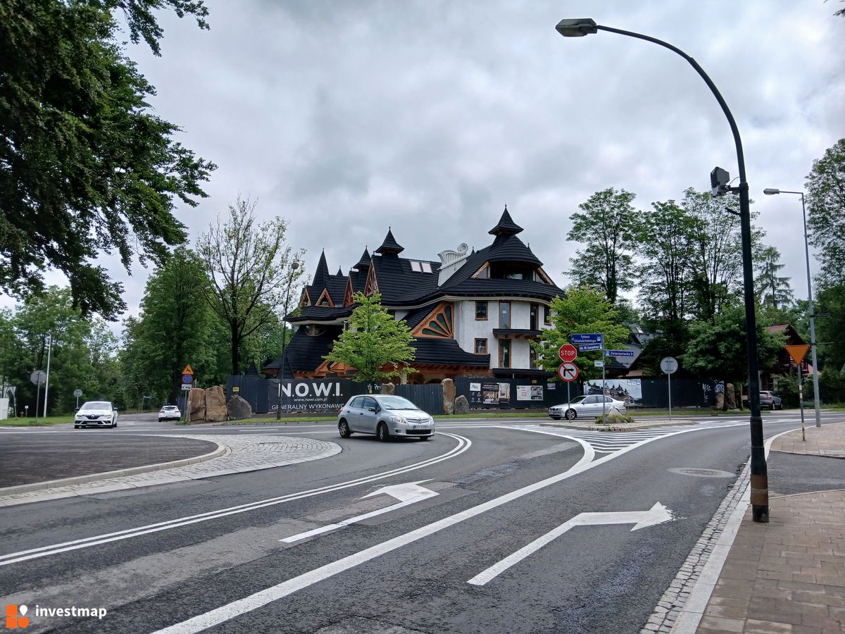 Zdjęcie Hotel, ul. Chałubińskiego 35 fot. Wojciech Jenda