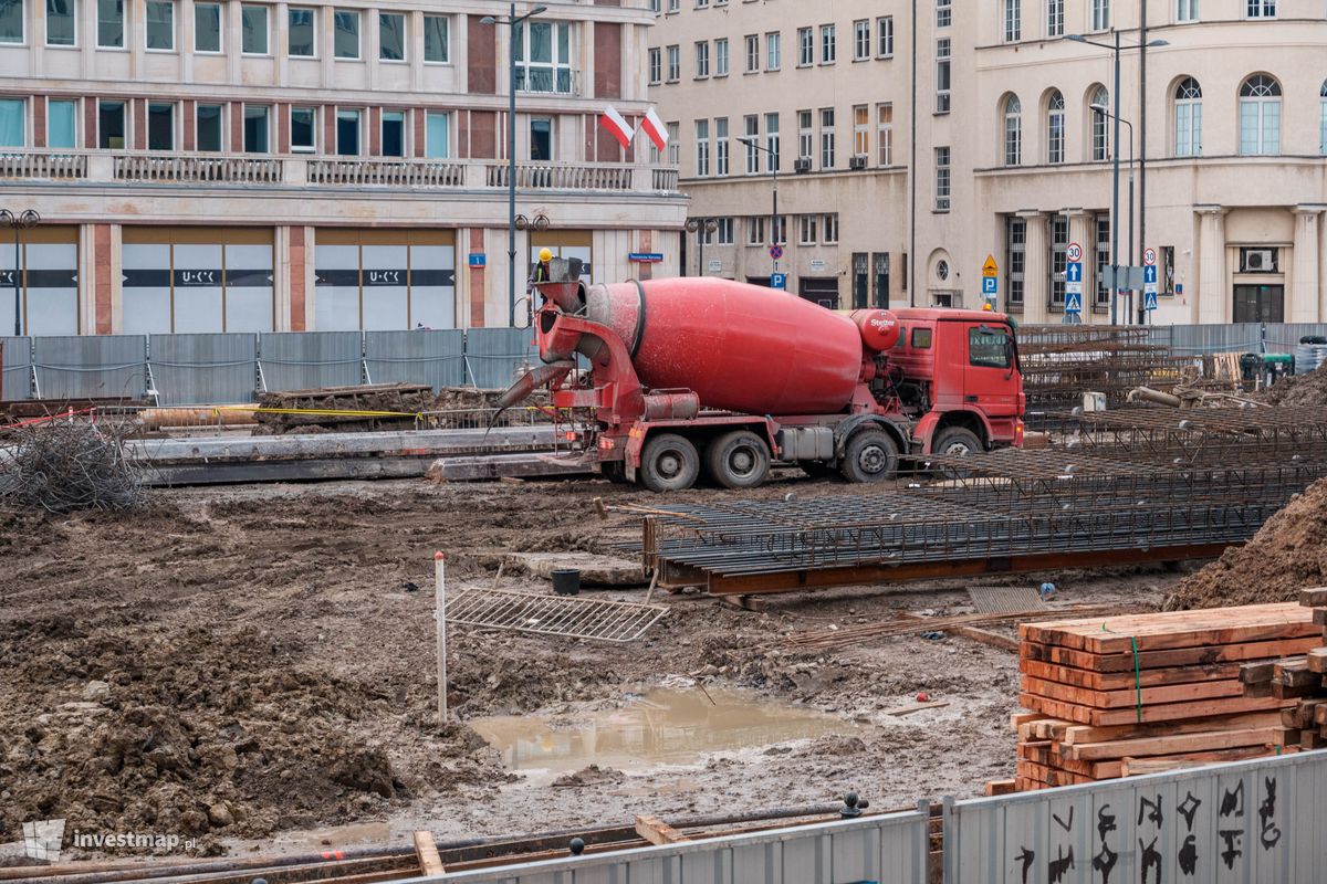 Zdjęcie Parking pod Placem Powstańców Warszawy fot. Jakub Zazula 