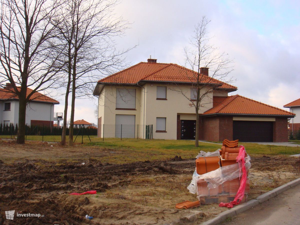 Zdjęcie [Kryniczno] Osiedle "Toya Golf" fot. Jan Augustynowski