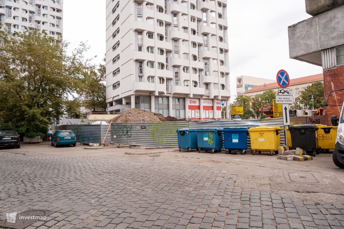 Zdjęcie Remont esplanady Manhattanu fot. Jakub Zazula 