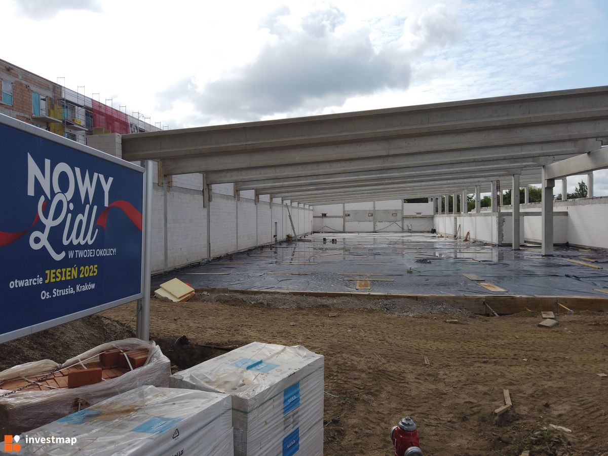 Zdjęcie Lidl, ul. Okulickiego fot. Damian Daraż 