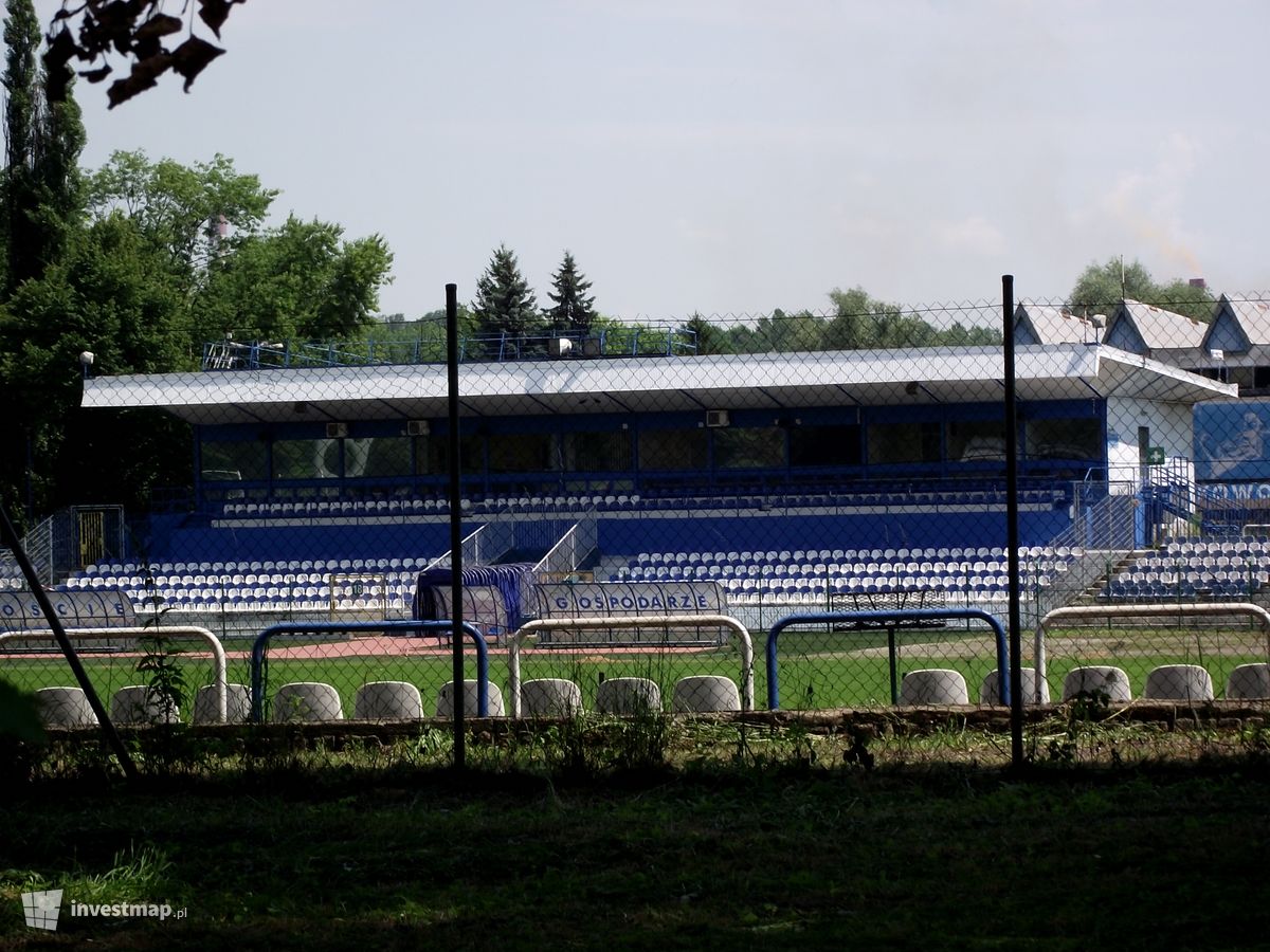 Zdjęcie Stadion Hutnika fot. Damian Daraż 
