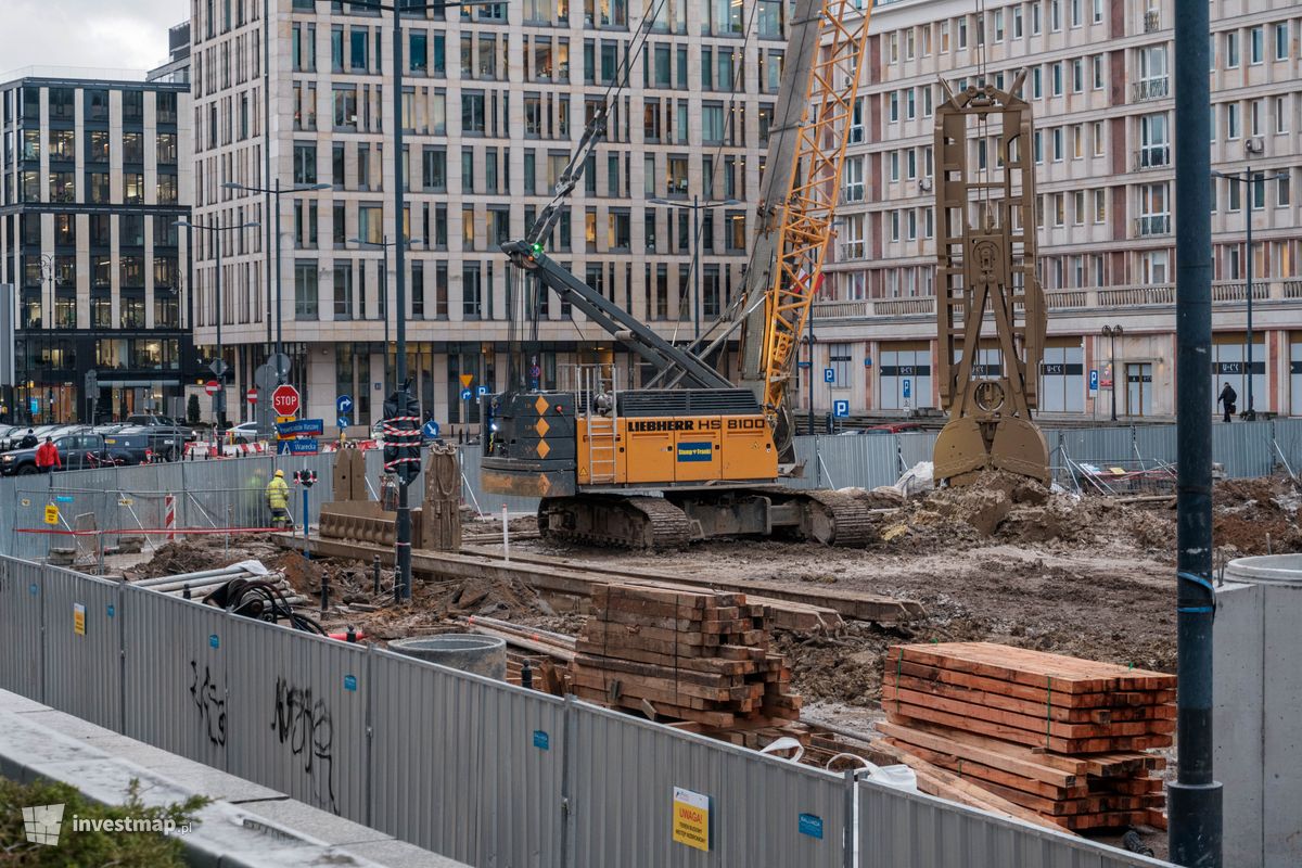 Zdjęcie Parking pod Placem Powstańców Warszawy fot. Jakub Zazula 