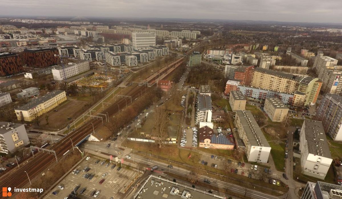 Zdjęcie Strzegomska 9 fot. Orzech 