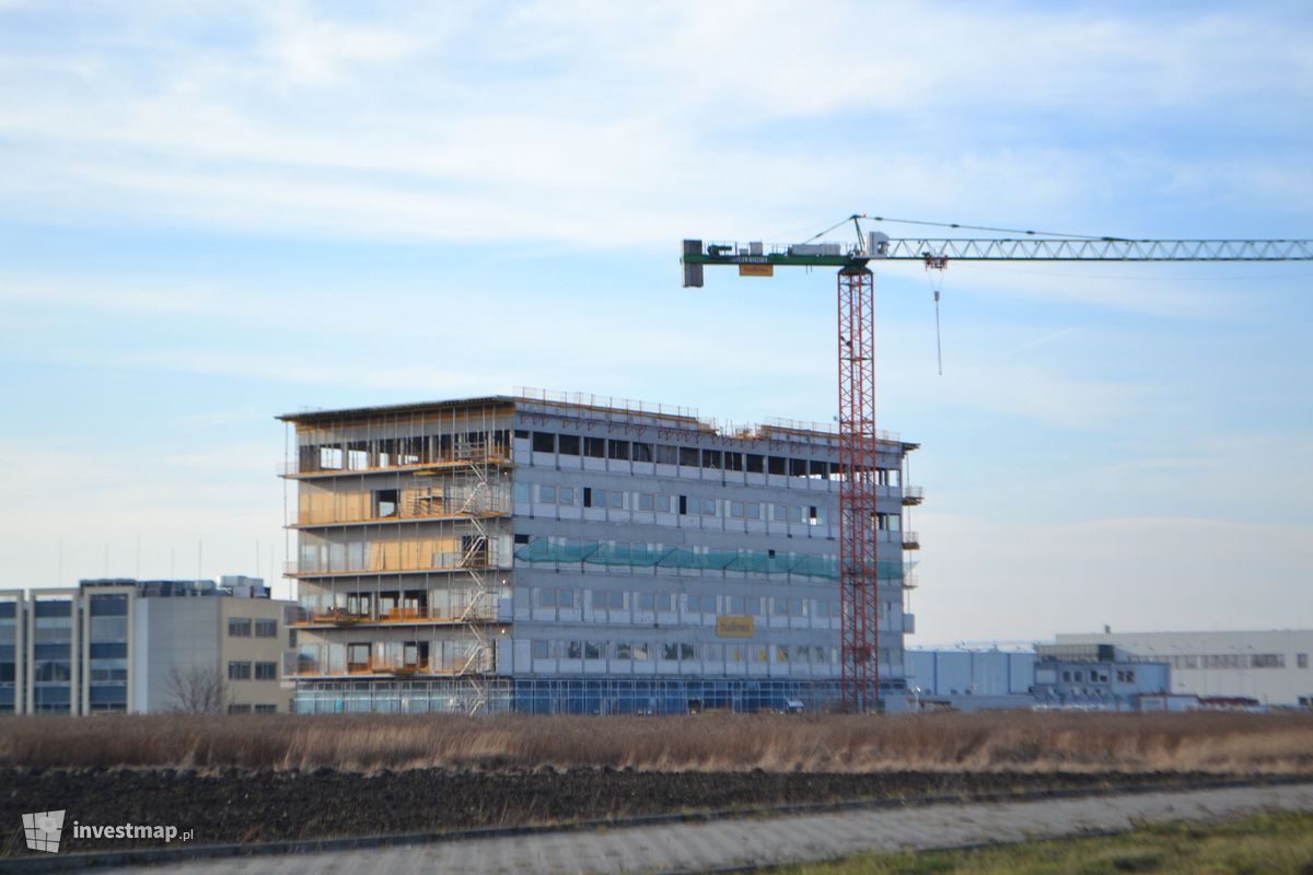 Zdjęcie [Wrocław] Biurowiec "Business House" fot. Jan Augustynowski