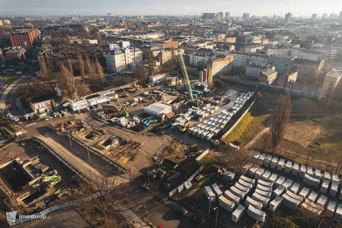 Zdjęcie Stacja kolejowa Łódź Polesie fot. Jakub Zazula 