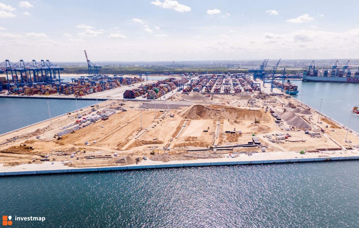 Zdjęcie Terminal Kontenerowy Baltic Hub Gdańsk fot. Orzech 