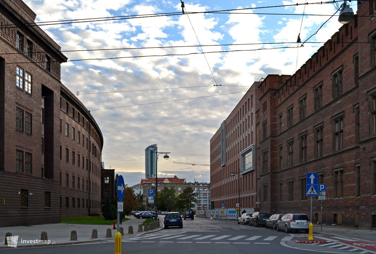 Zdjęcie [Wrocław] Sąd Rejonowy "Wrocław-Fabryczna" fot. alsen strasse 67 