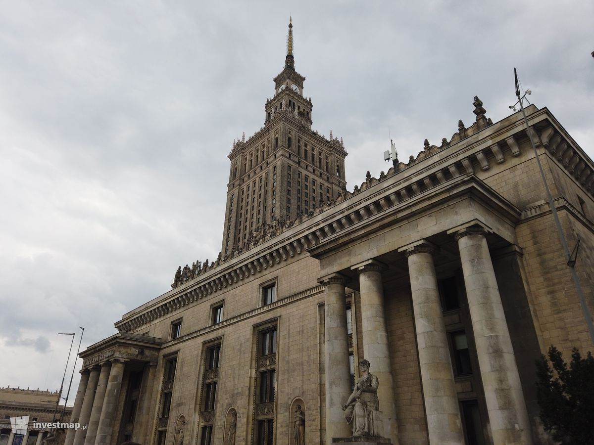 Zdjęcie Pałac Kultury i Nauki w Warszawie fot. Damian Daraż 