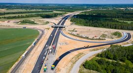 Budowa drogi ekspresowej S19 Via Carpatia między Lubartowem a Lublinem przekroczyła półmetek  [FILM+ZDJĘCIA]