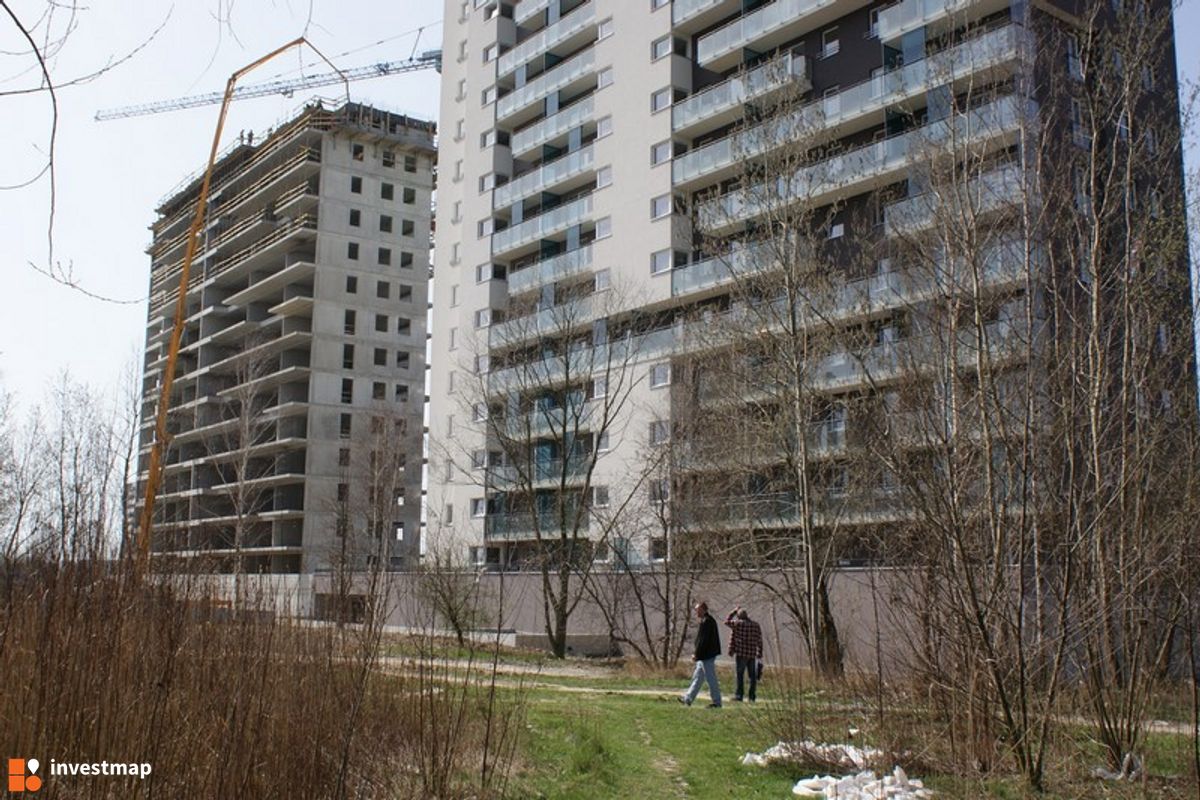 Zdjęcie [Katowice] Apartamentowce "Nowe Tysiąclecie" fot. Damian Daraż 