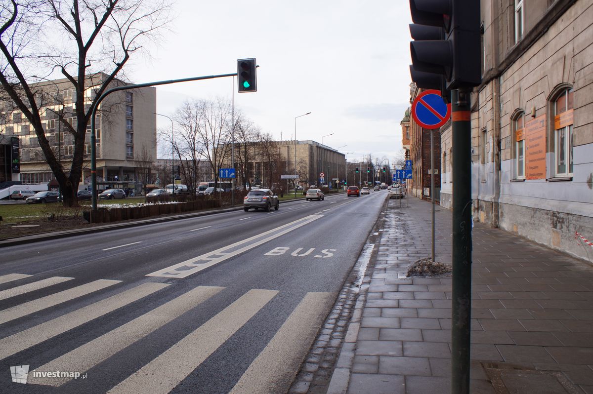 Zdjęcie [Kraków] Aleje Trzech Wieszczów fot. Damian Daraż 