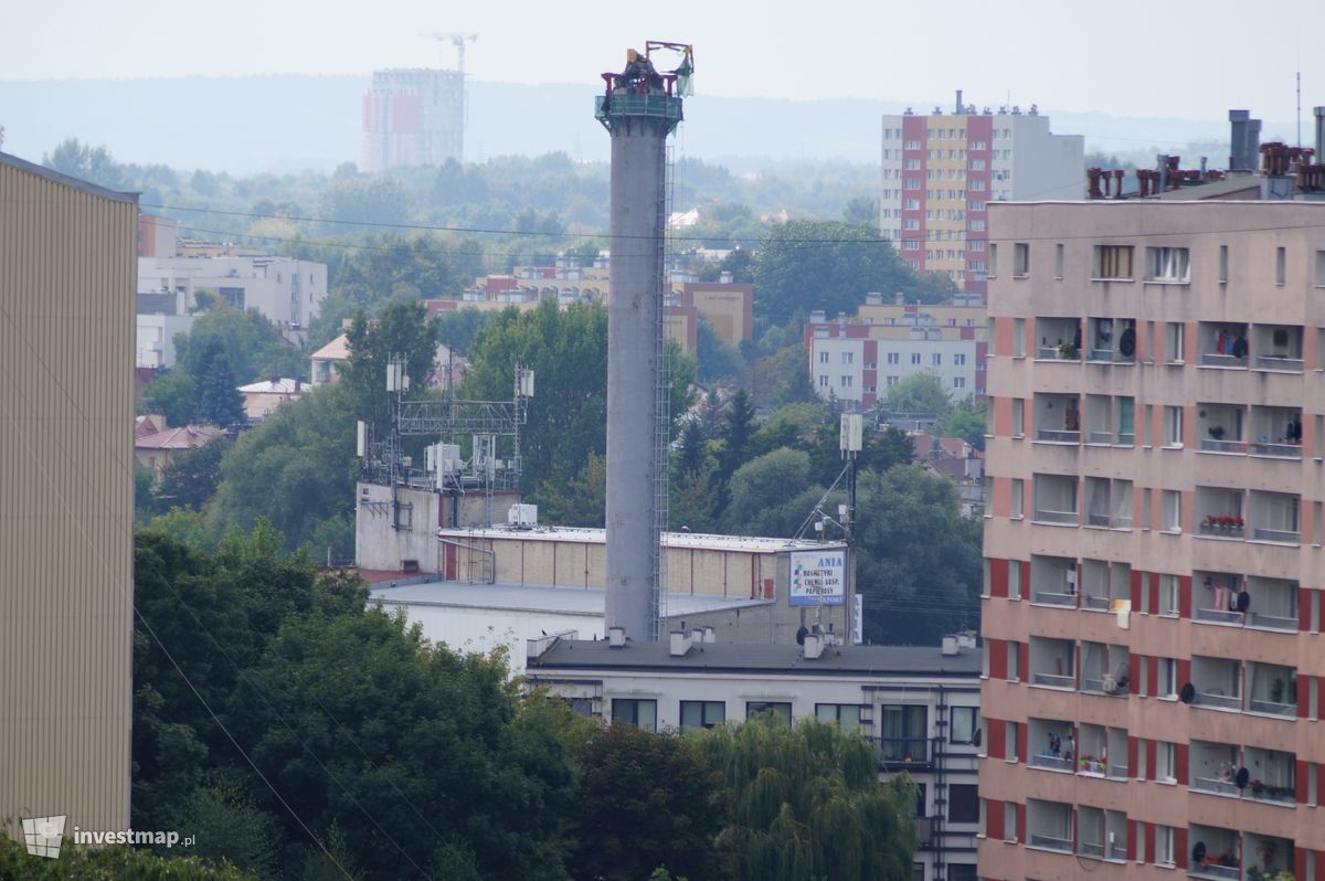 Zdjęcie Zelmer, rozbiórka komina fot. Damian Daraż 