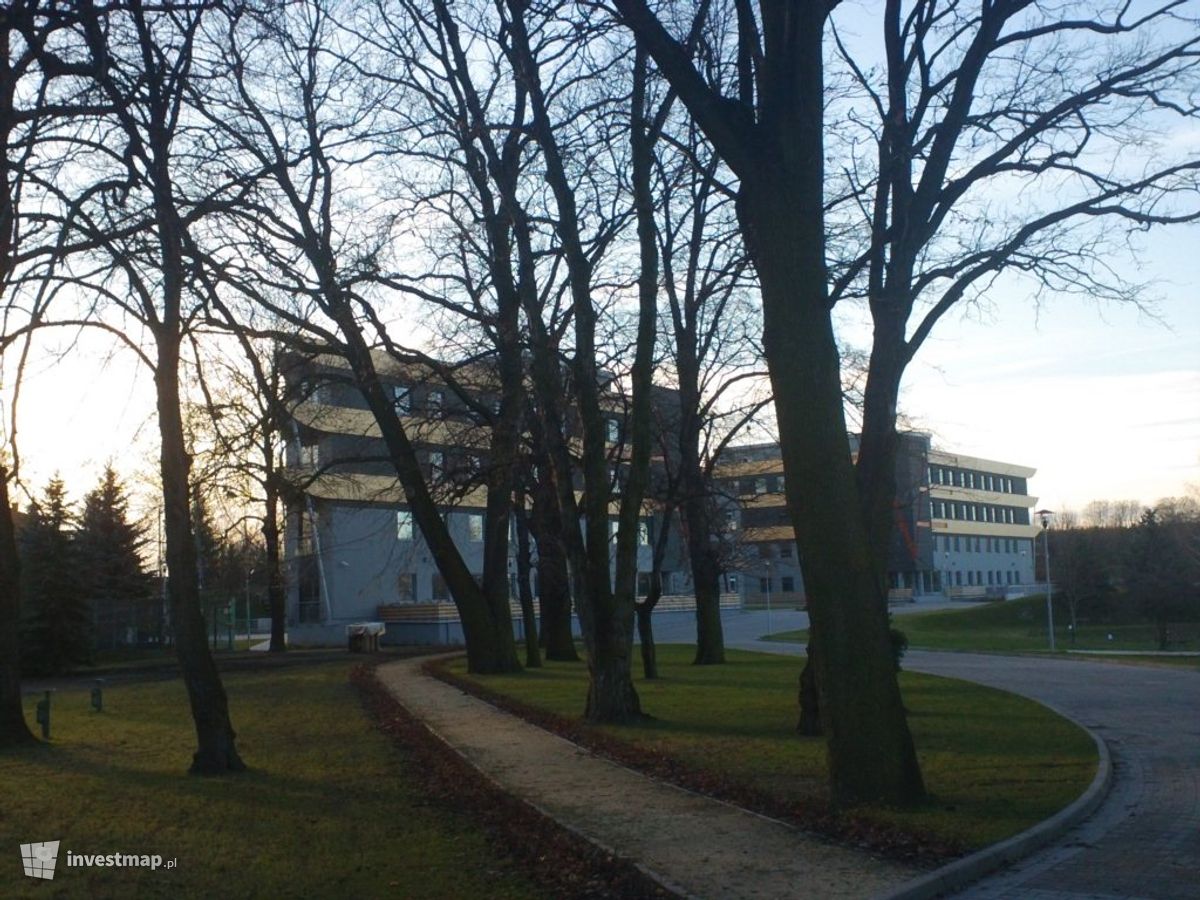 Zdjęcie [Wrocław] Kompleks biurowy "Racławicka Center" fot. Orzech 