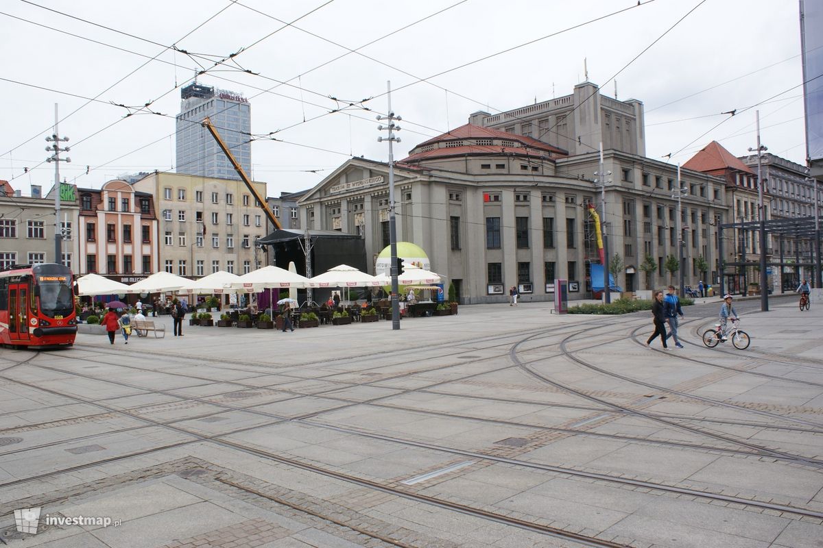 Zdjęcie [Katowice] Remont Teatru Wyspiańskiego, ul. Teatralna 2 fot. Damian Daraż 