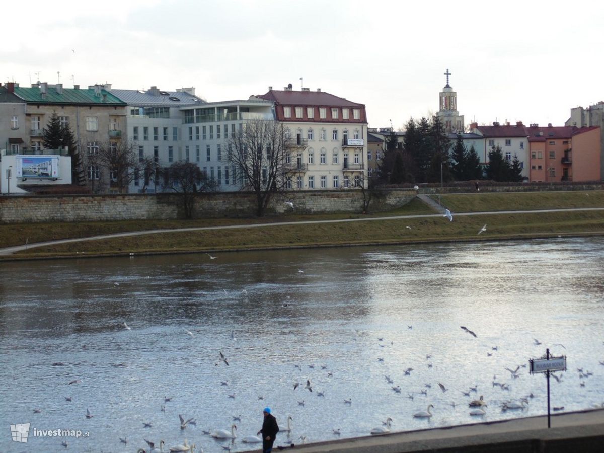 Zdjęcie [Kraków] Budynek Biurowo - Mieszkalny, ul. Madalińskiego 7 fot. Damian Daraż 