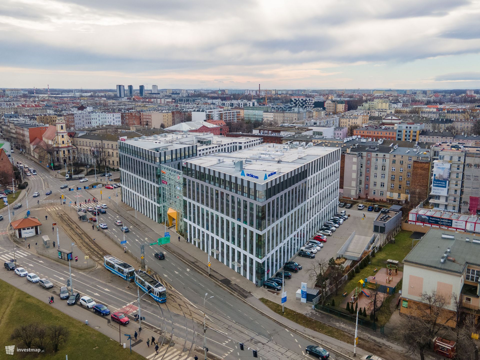 Polska firma wynajmuje biura we wrocławskim City Forum  