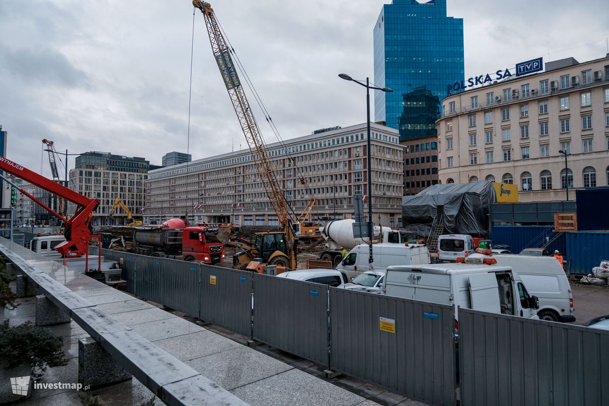 Zdjęcie Parking pod Placem Powstańców Warszawy fot. Jakub Zazula 