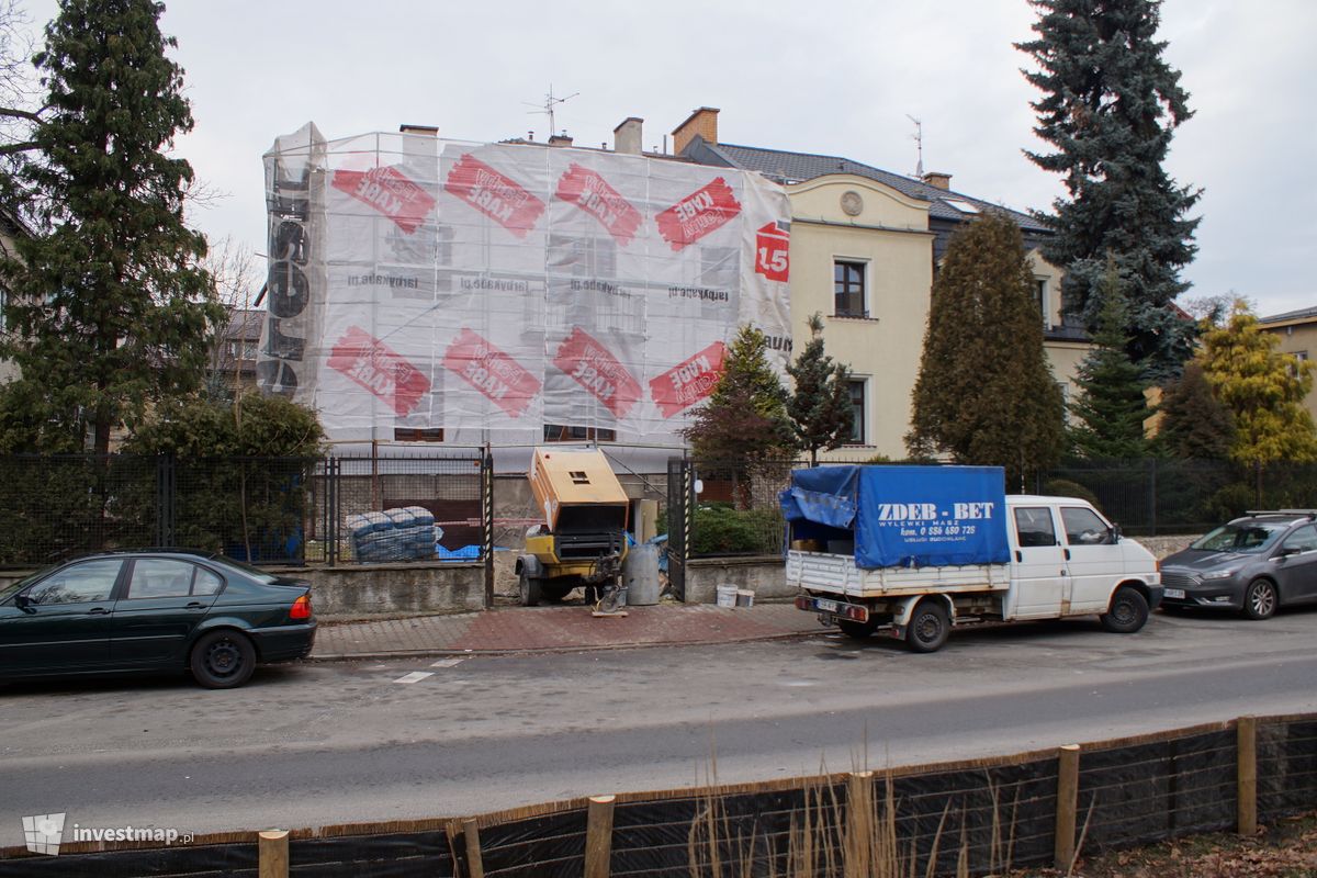 Zdjęcie [Kraków] Remont Willi, al. Prażmowskiego 22 fot. Damian Daraż 