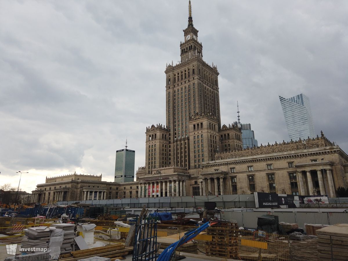 Zdjęcie Pałac Kultury i Nauki w Warszawie fot. Damian Daraż 