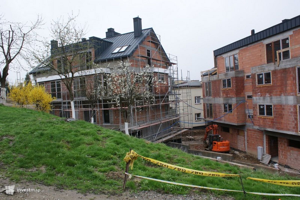 Zdjęcie [Kraków] Budynki Mieszkalne, ul. Królowej Jadwigi fot. Damian Daraż 