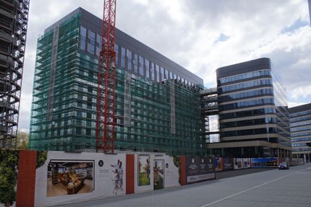 W Krakowie powstaje kompleks Fabryczna Office Park [ZDJĘCIA]