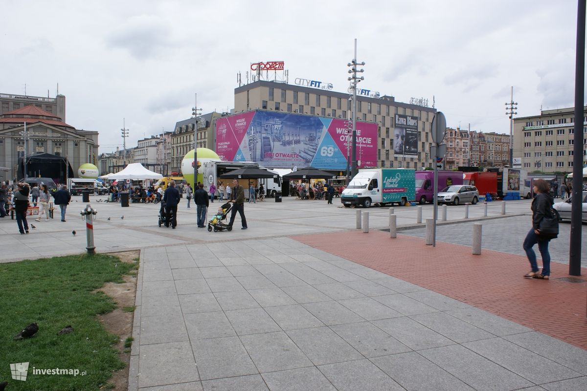 Zdjęcie [Katowice] Remont Teatru Wyspiańskiego, ul. Teatralna 2 fot. Damian Daraż 