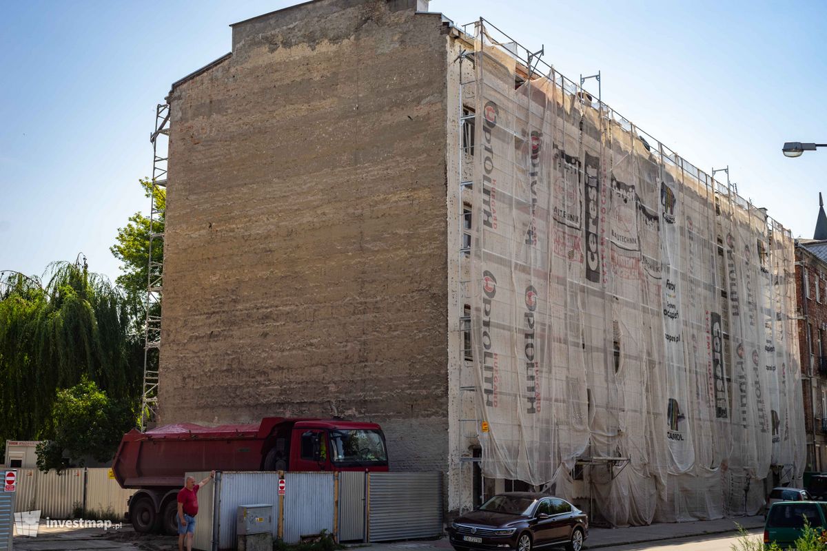 Zdjęcie [Warszawa] Remont kamienicy Strzelecka 10a-12 fot. Jakub Zazula 