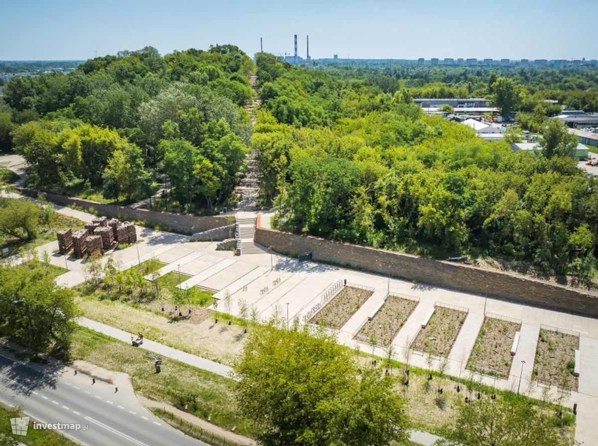 Zdjęcie Park Akcji "Burza" fot. Orzech 