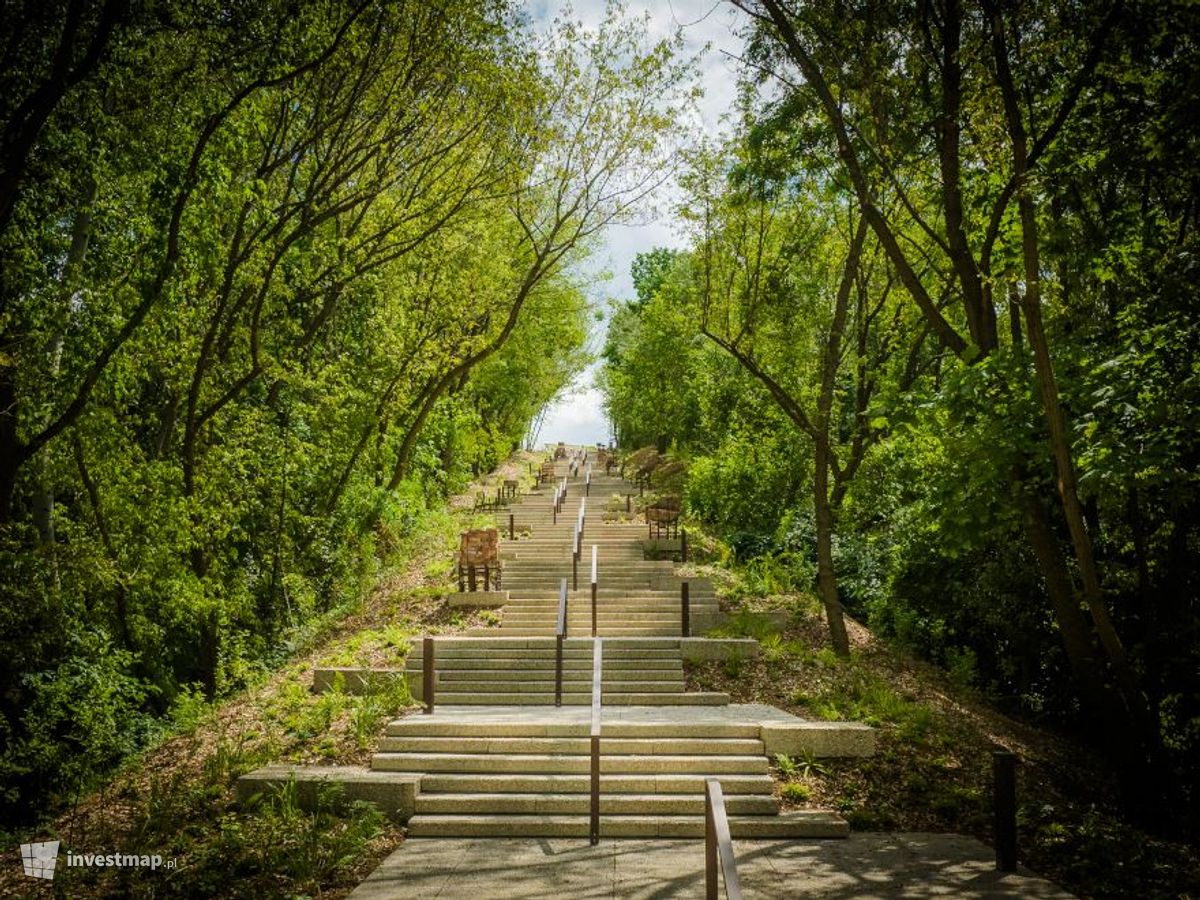 Zdjęcie Park Akcji "Burza" fot. Orzech 