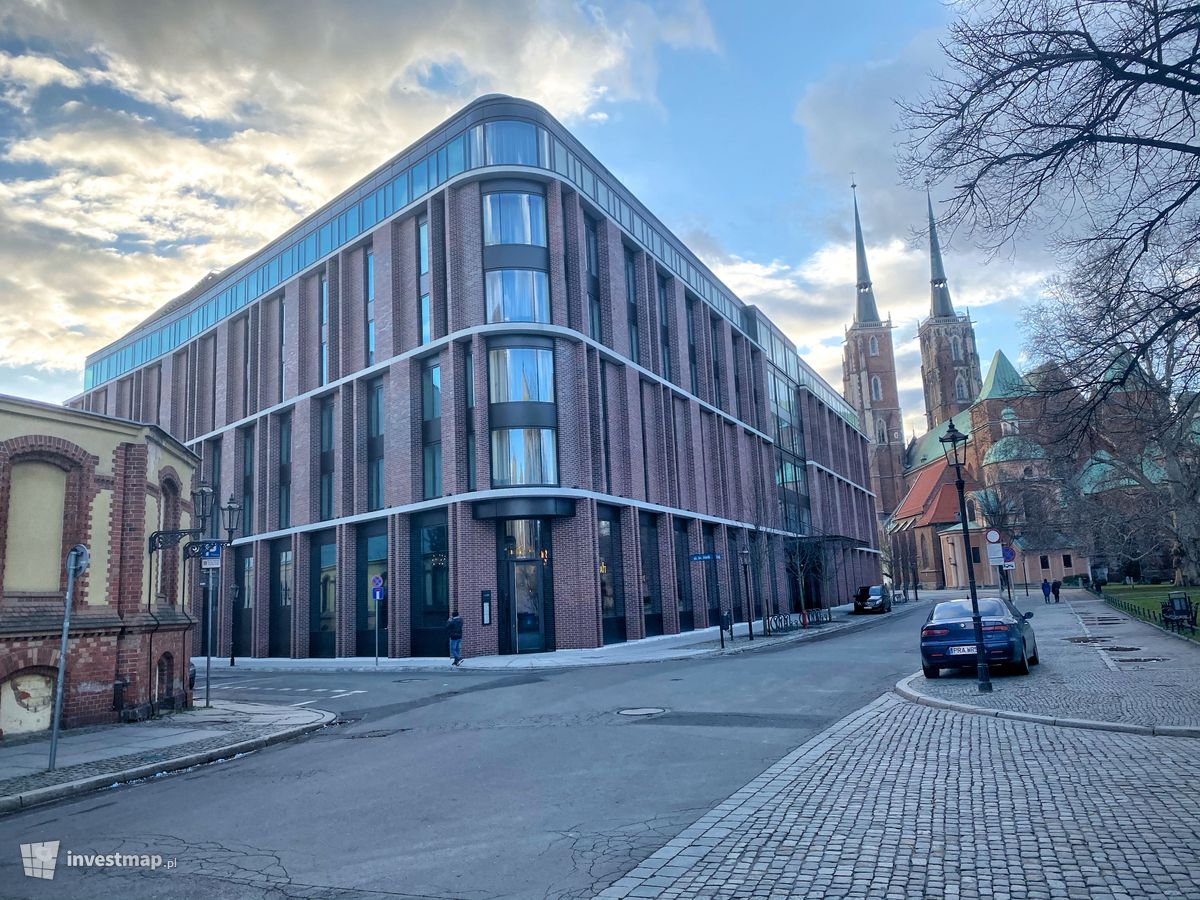 Zdjęcie [Wrocław] Hotel "The Bridge" fot. Filip Heliasz 