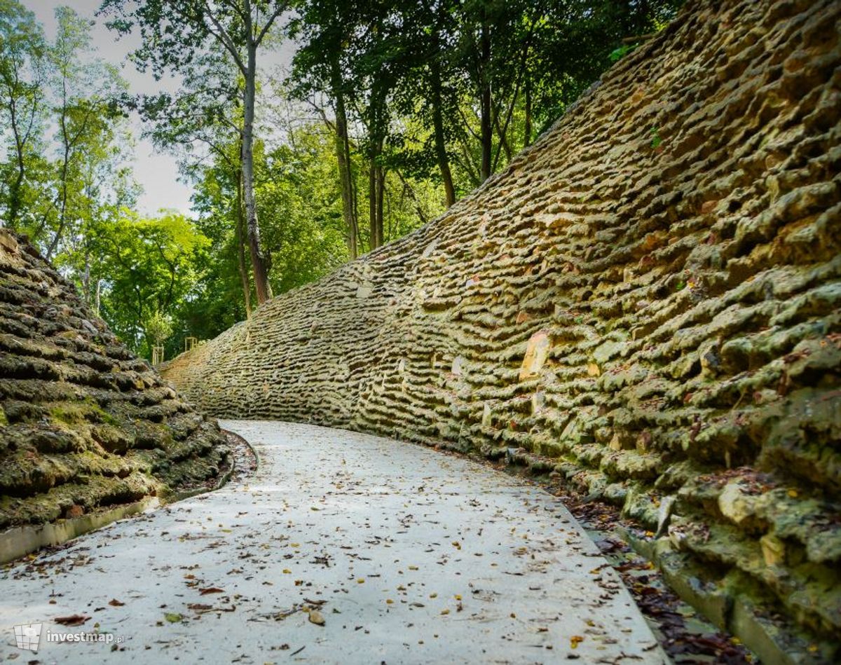 Zdjęcie Park Akcji "Burza" fot. Orzech 