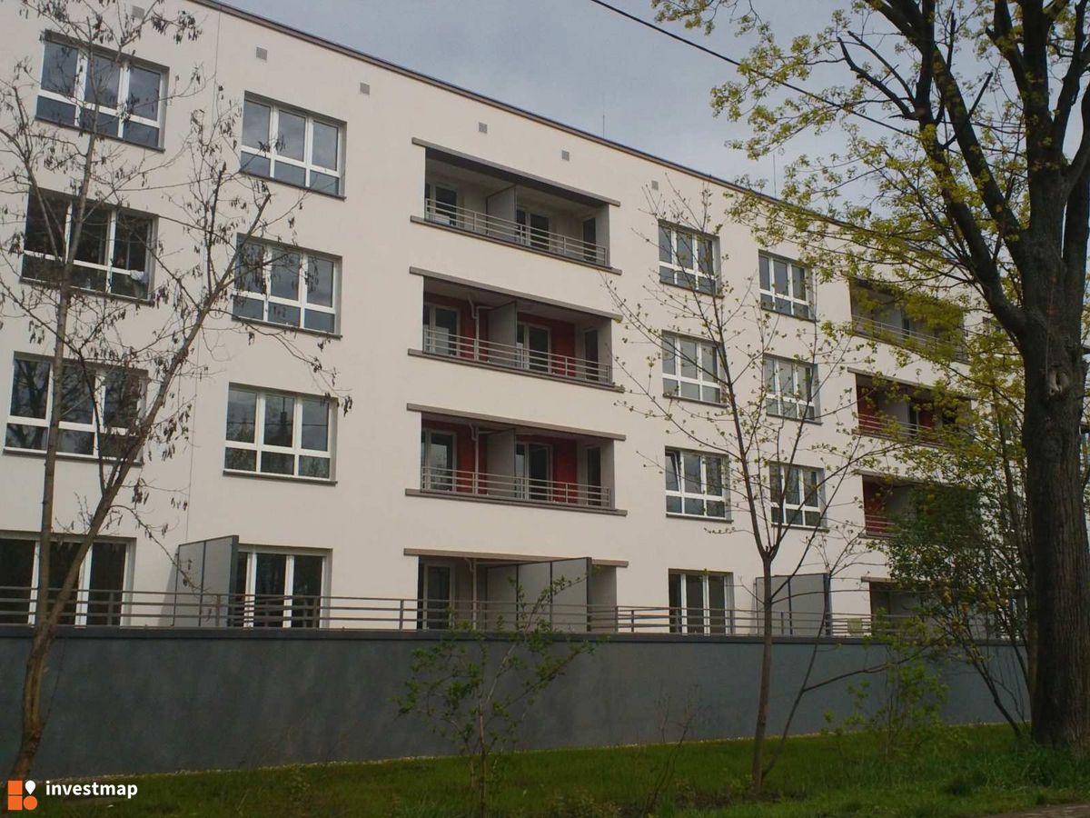 Zdjęcie [Wrocław] Budynek wielorodzinny, ul. Krzycka fot. Orzech 