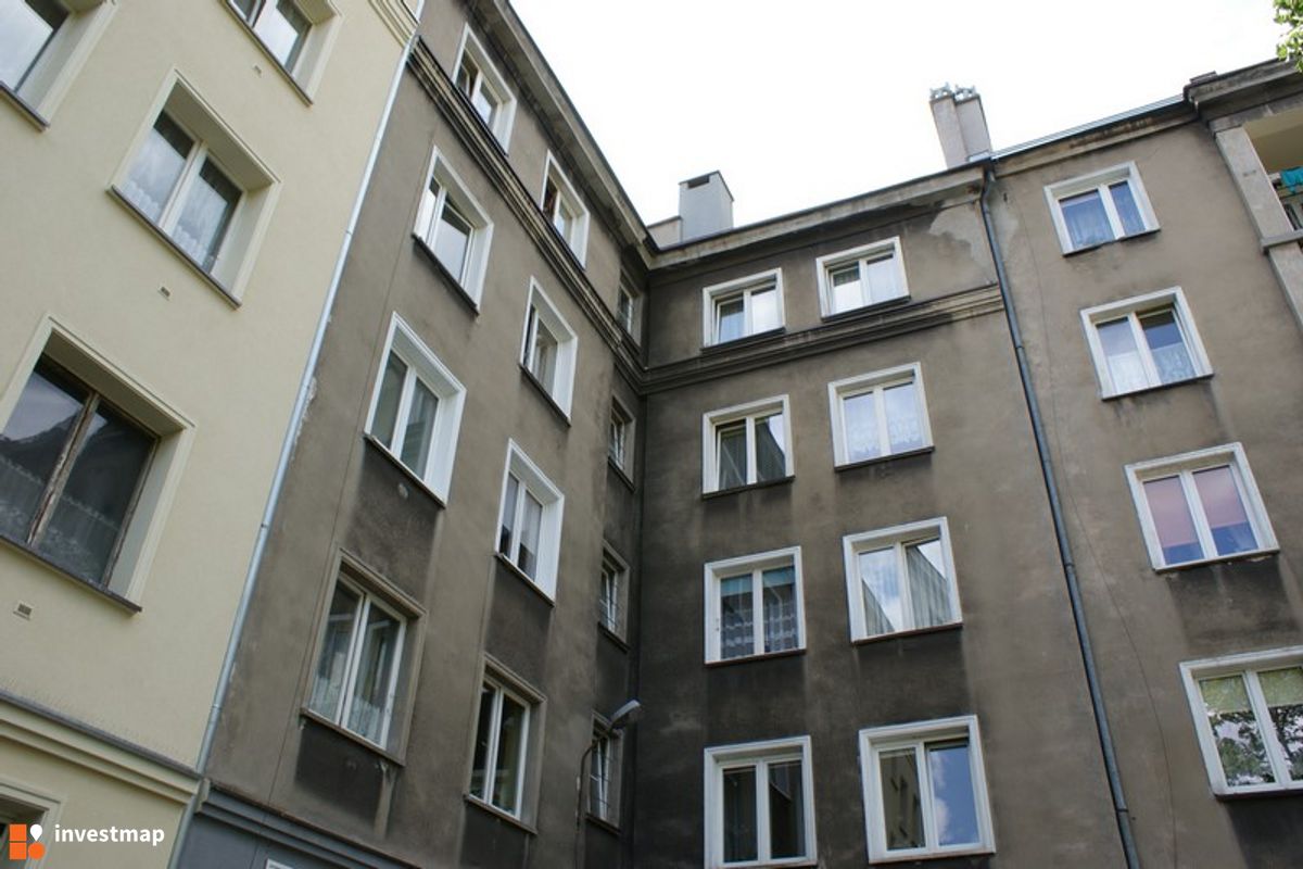 Zdjęcie [Katowice] Remont Elewacji, ul Grażyńskiego 50 fot. Damian Daraż 