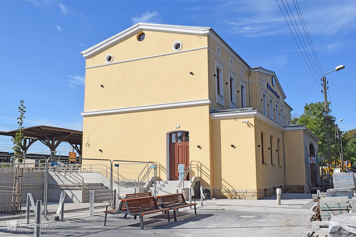 Zdjęcie Dworzec kolejowy w Malczycach fot. Paweł Harom 