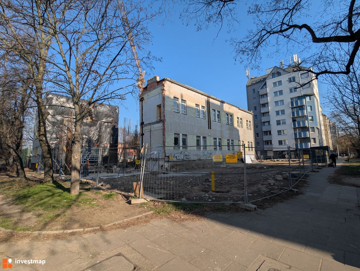 Zdjęcie Budynek wielorodzinny, ul. Czarnieckiego 31 fot. Jakub Zazula 