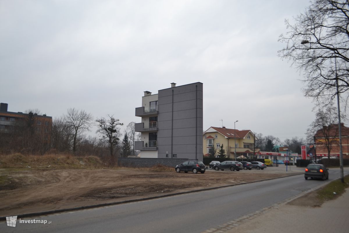 Zdjęcie [Wrocław] Apartament z lokalem usługowym, ul. Jeździecka/Partynicka fot. Jan Augustynowski