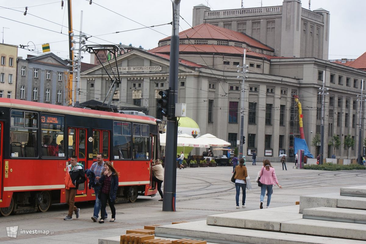 Zdjęcie [Katowice] Remont Teatru Wyspiańskiego, ul. Teatralna 2 fot. Damian Daraż 