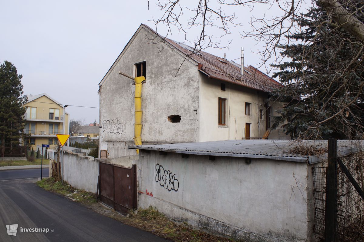 Zdjęcie [Kraków] Budynek Mieszkalny, ul. Malborska 43 fot. Damian Daraż 