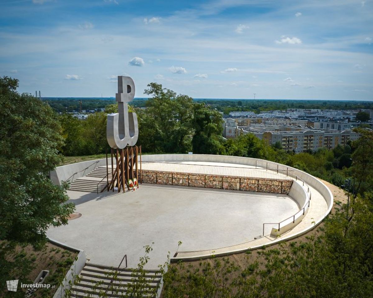 Zdjęcie Park Akcji "Burza" fot. Orzech 