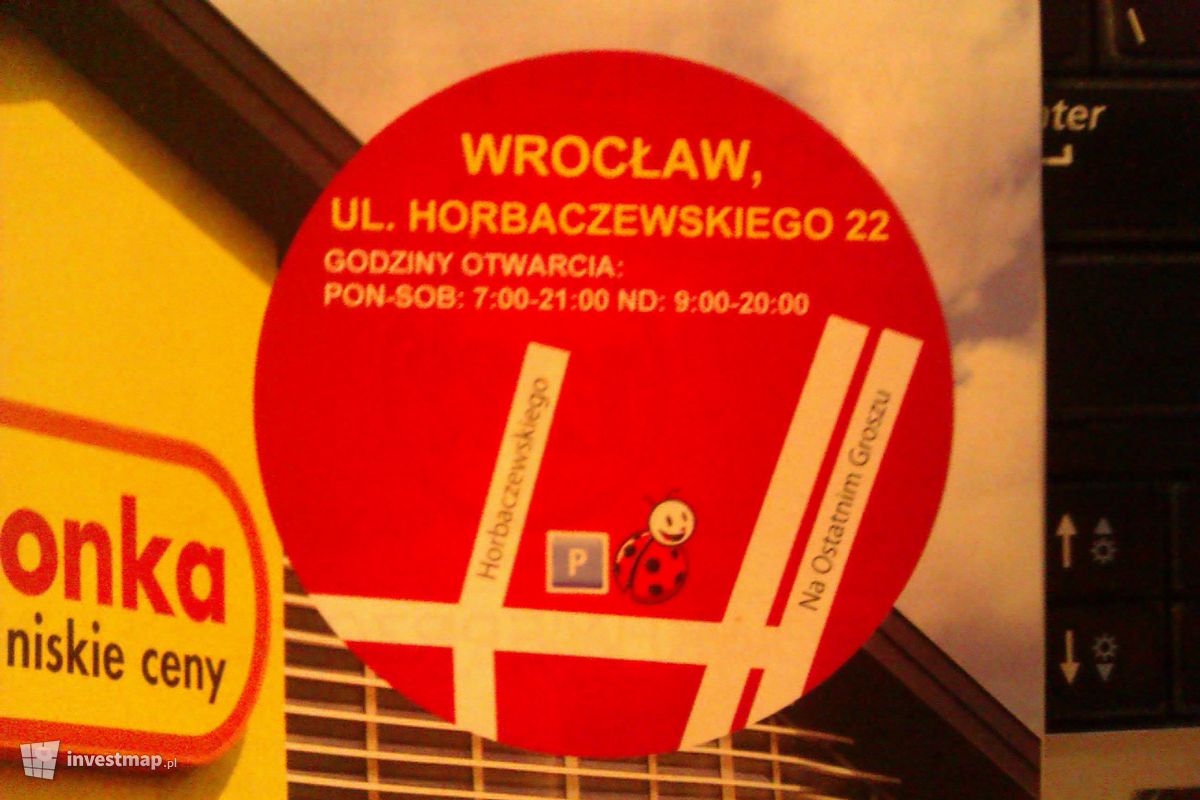 Zdjęcie [Wrocław] Biedronka, ul. Orlińskiego/Horbaczewskiego fot. worldinmyeyes 