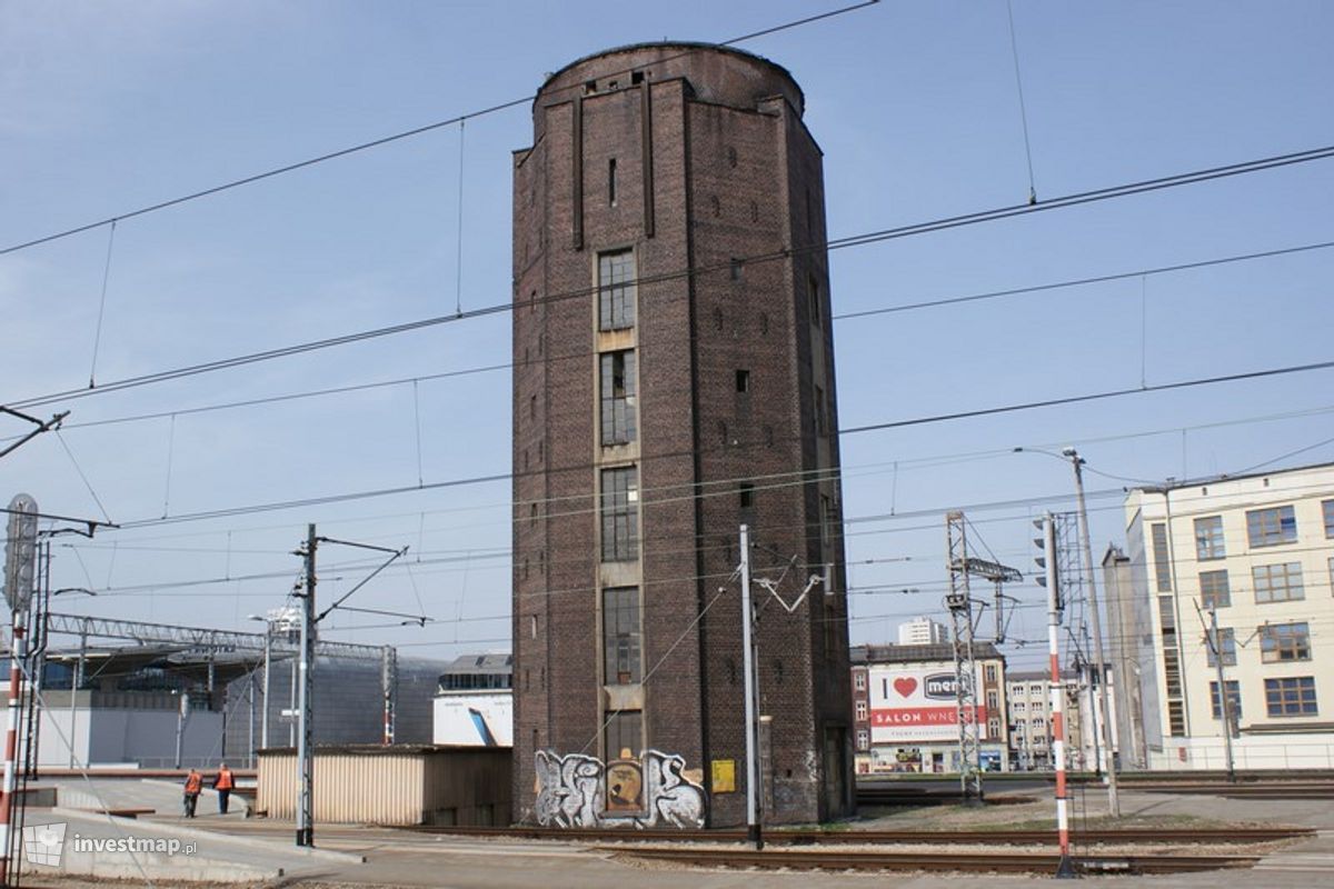 Zdjęcie [Katowice] Wieża Ciśnień, ul. Dworcowa fot. Damian Daraż 