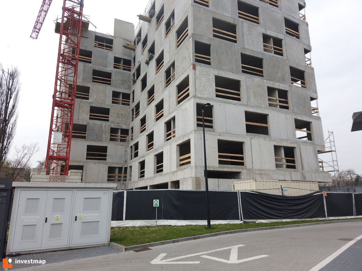 Zdjęcie [Kraków] Biurowiec "Armatower" fot. Damian Daraż 