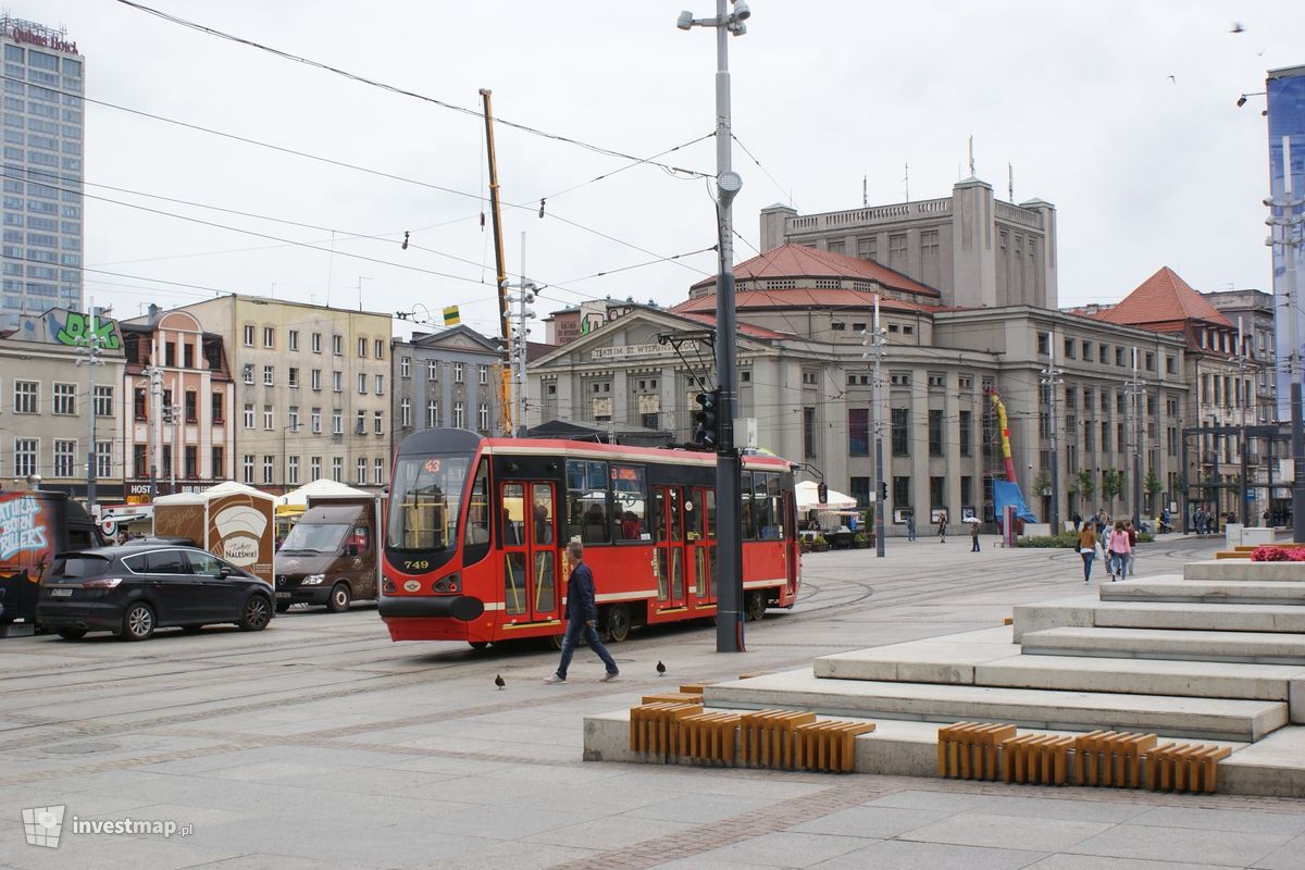 Zdjęcie [Katowice] Remont Teatru Wyspiańskiego, ul. Teatralna 2 fot. Damian Daraż 