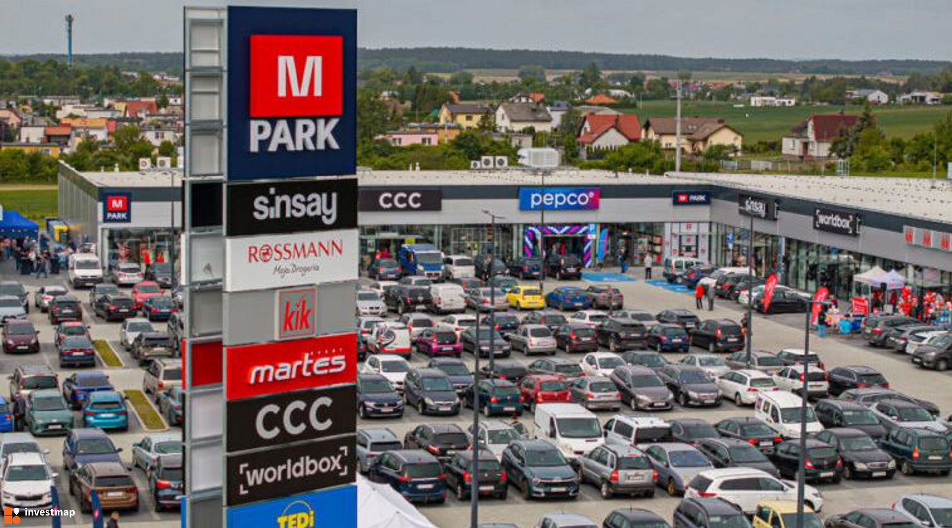 Pod Bydgoszczą został otwarty nowy park handlowy
