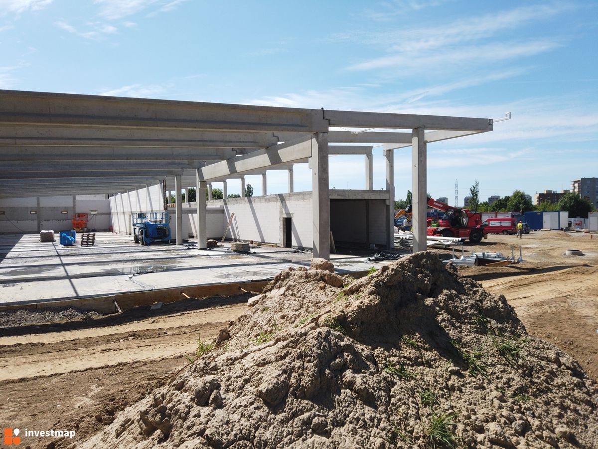 Zdjęcie Lidl, ul. Okulickiego fot. Damian Daraż 