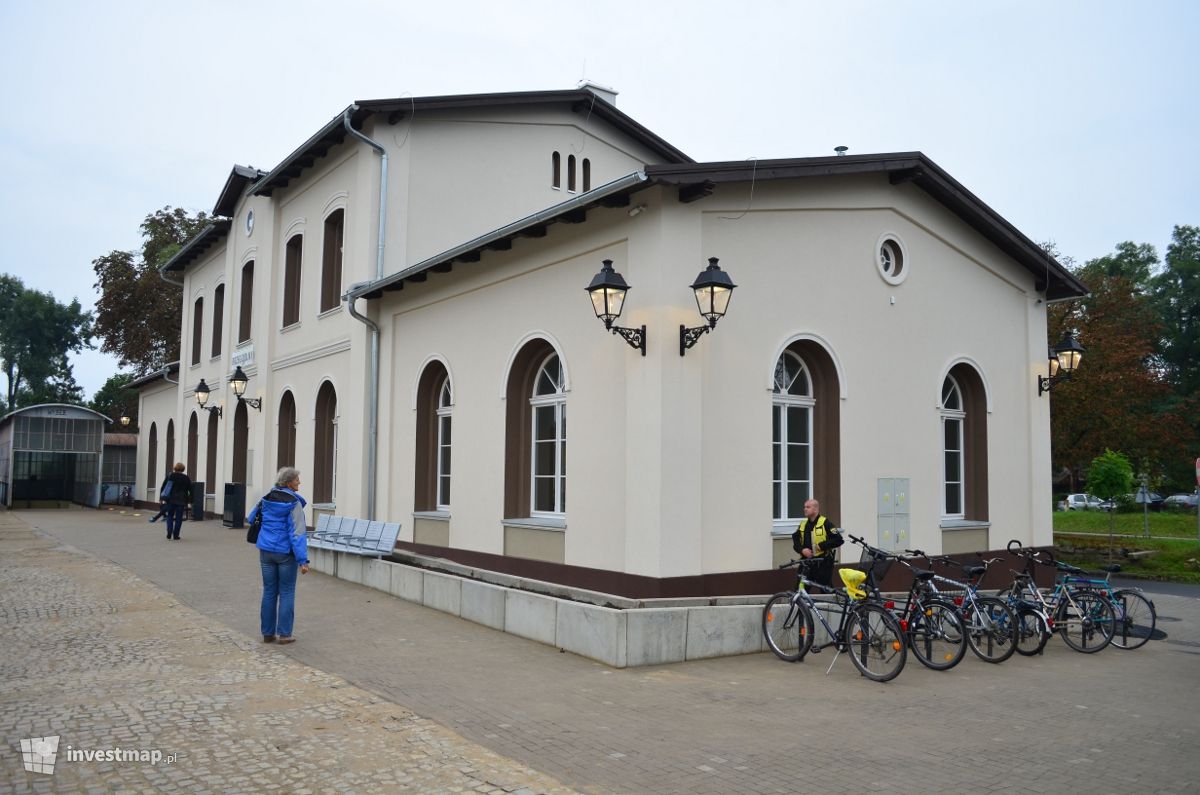 Zdjęcie [Brzeg Dolny] Dworzec PKP (modernizacja) fot. Jan Hawełko 