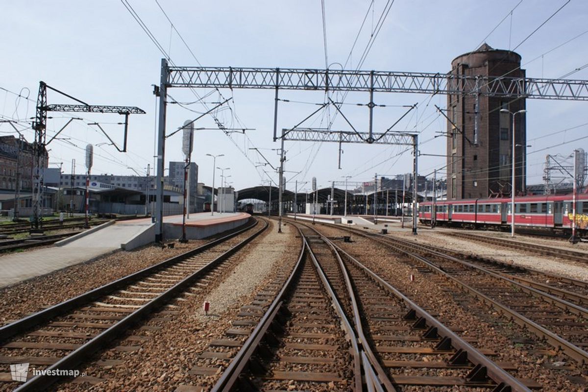 Zdjęcie [Katowice] Wieża Ciśnień, ul. Dworcowa fot. Damian Daraż 